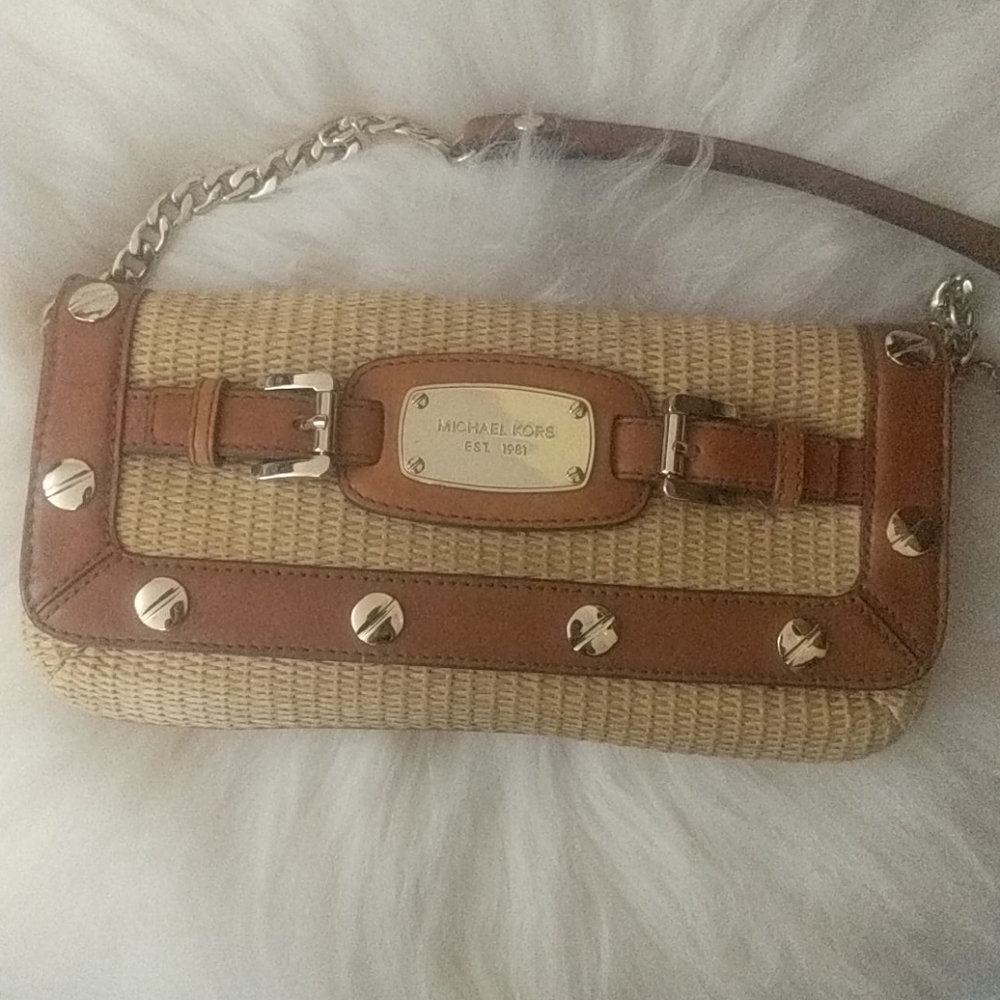 Michael Kors Straw Clutch EUC